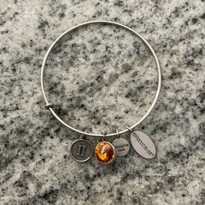 Rodan + Fields Level 2 Bracelet